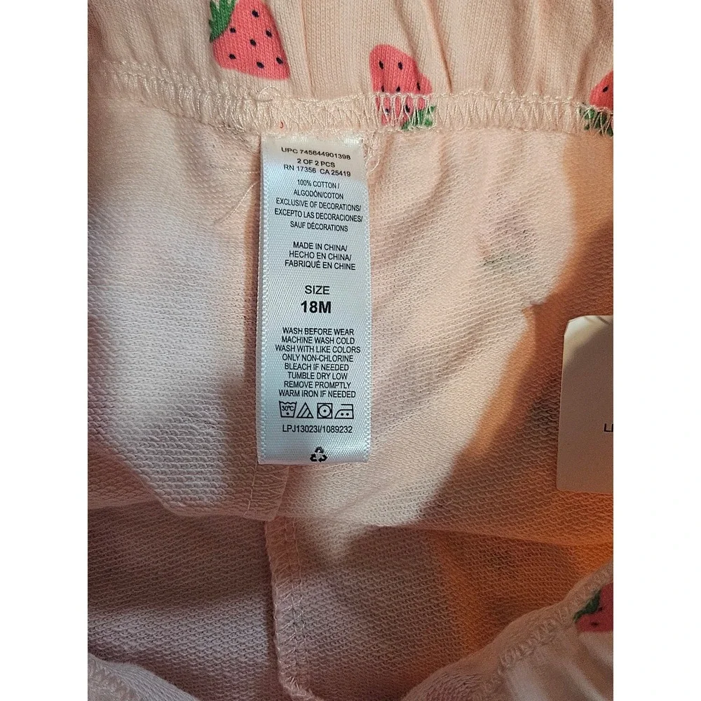 🩷Max Studio/ little Me Baby Girls Pink Strawberry Shorts and T-Shirt  Set 18M💜